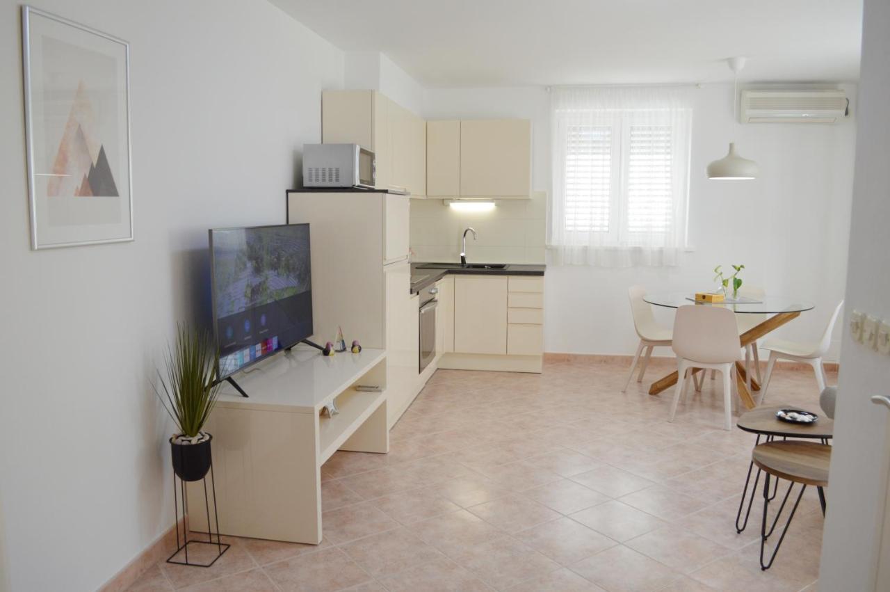 Apartmani Milin Задар Екстер'єр фото